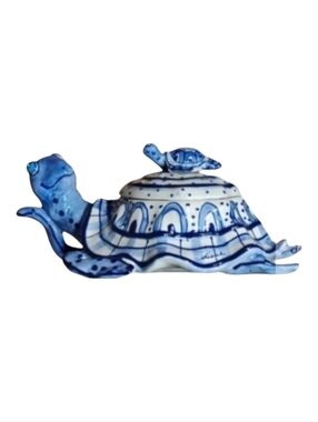 Diane Artware Hand-Painted Blue Ceramic Turtle Trinket Box with Lid